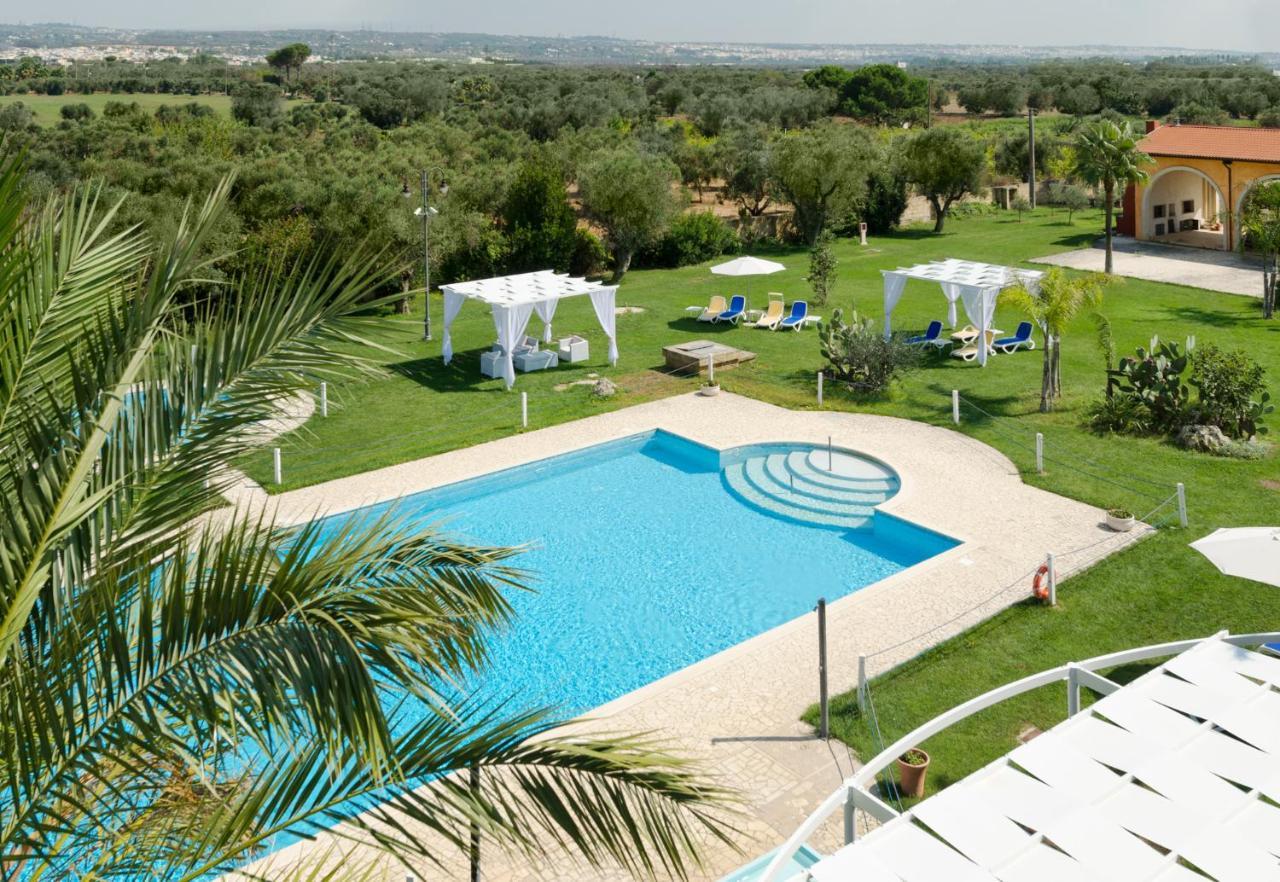 Amaregold Tenuta La Baronessa Resort Tuglie Exterior photo